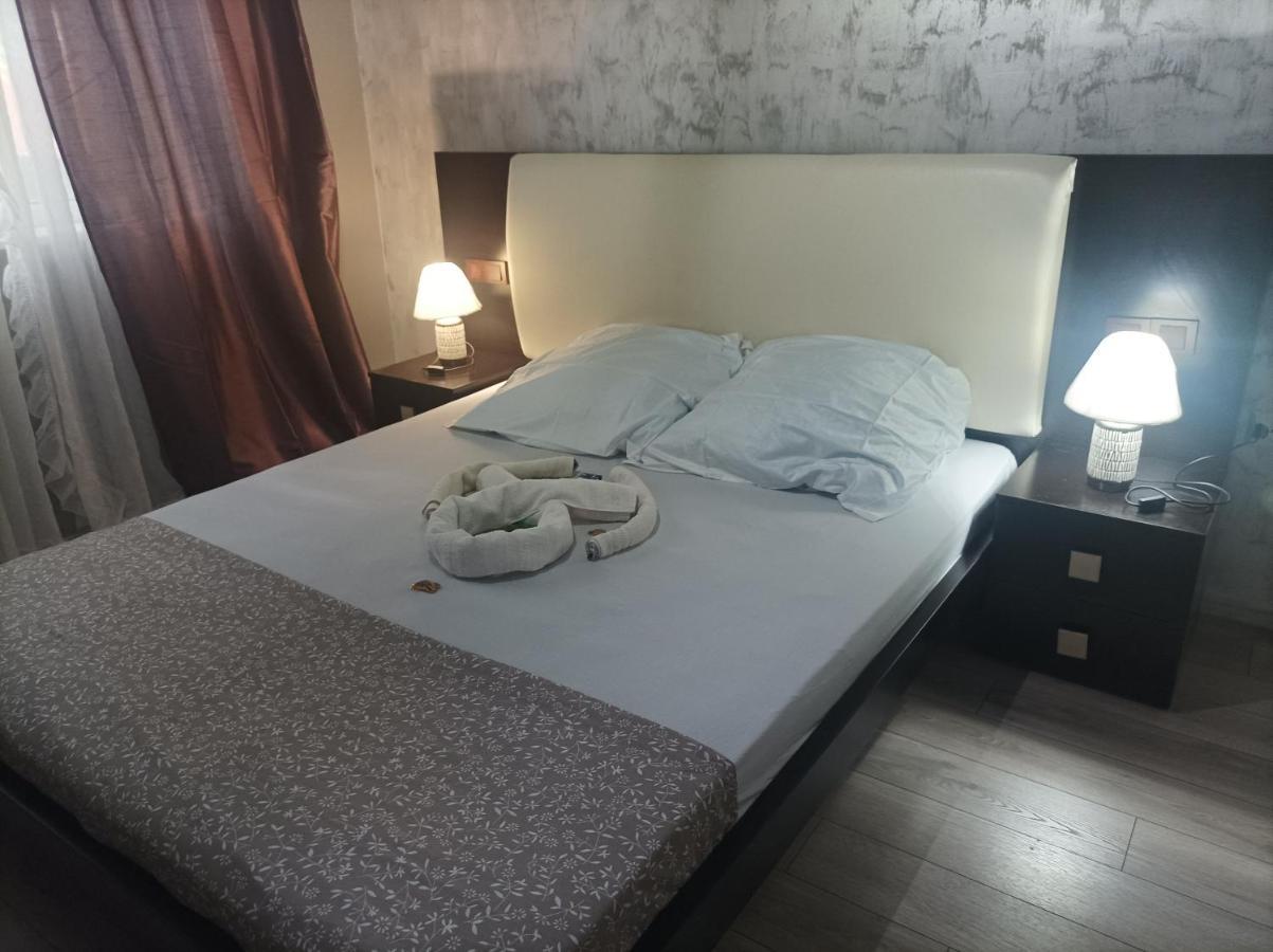 Apartamento Centrul Vechi Brăila Exterior foto